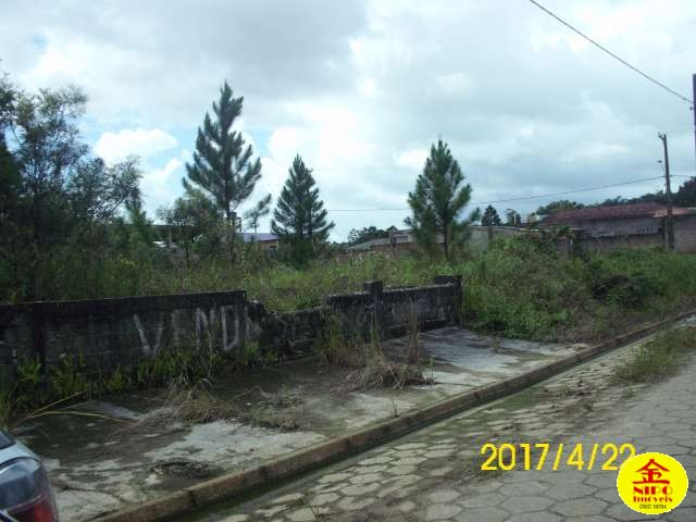 TERRENO À VENDA